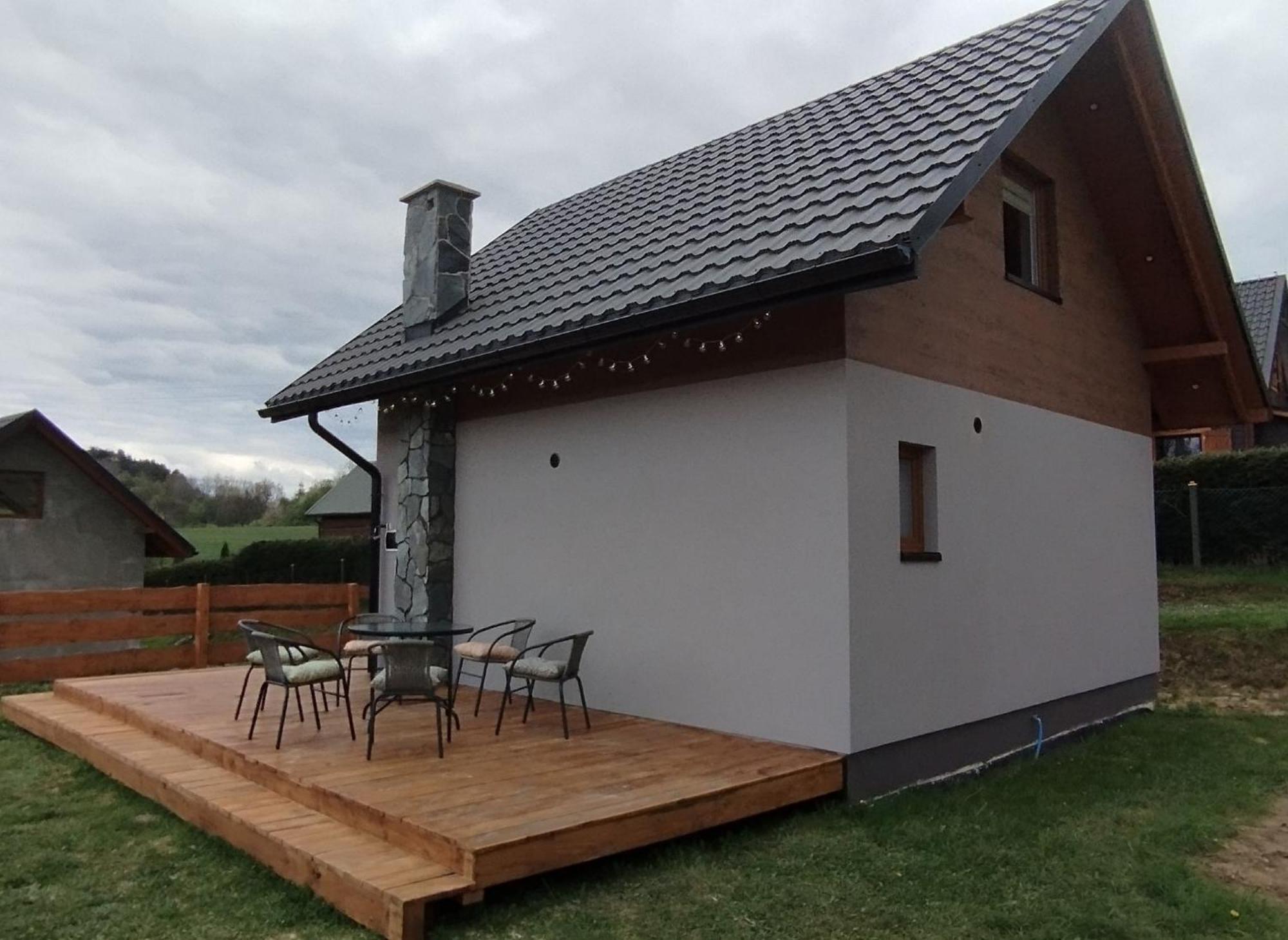 Bieszczadzkie Pola Apartment Wankowa